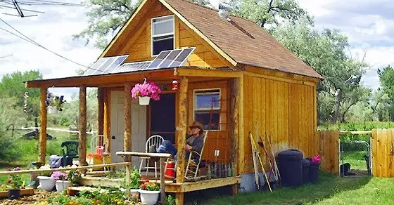 How To Build a 400 Square Foot Solar Powered Off Grid Cabin for $2,000 